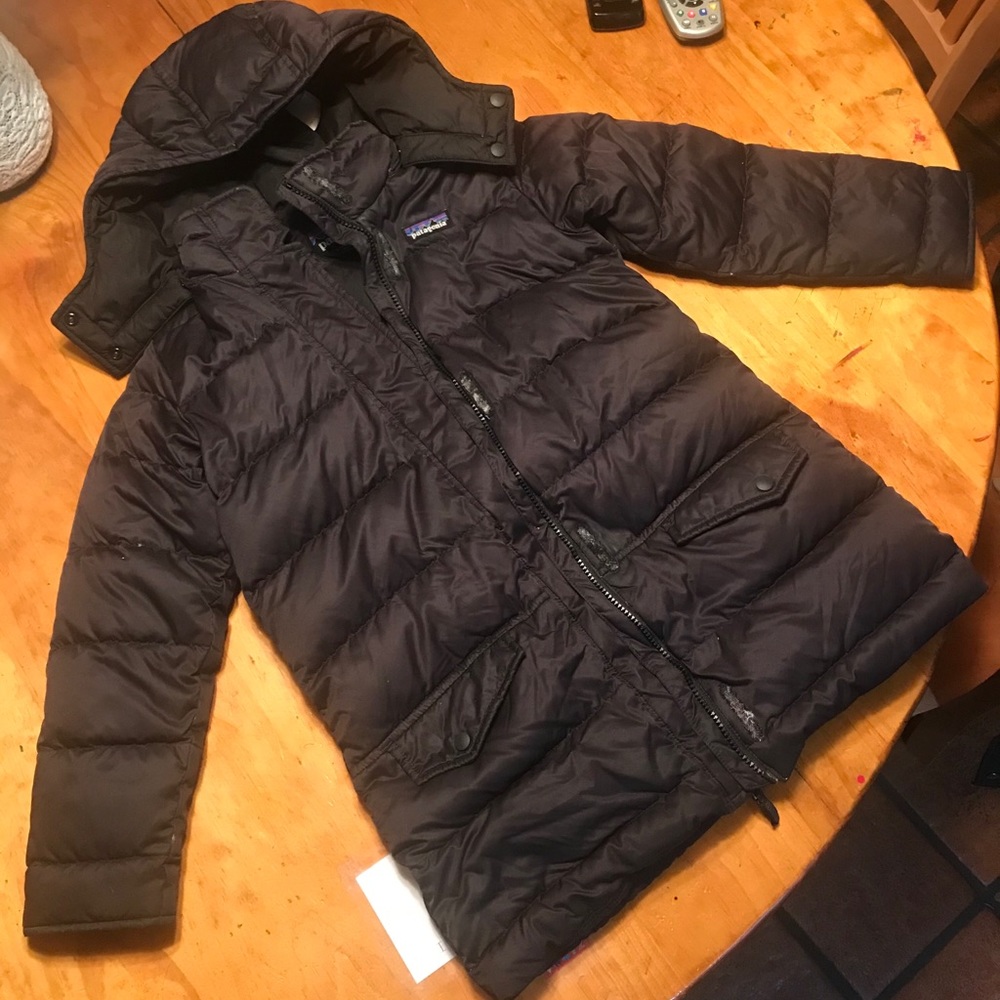 Patagonia Girls' Hi-Loft Down Sweater Hoody